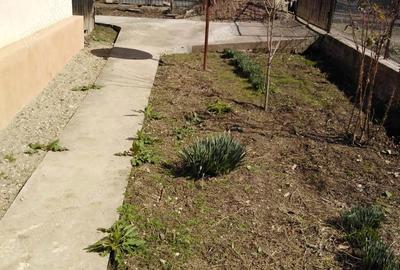 Casă cu 4 camere cu Teren 200 Mp în Central - 4