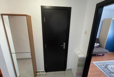Apartament decomandat în Valea Ialomiței