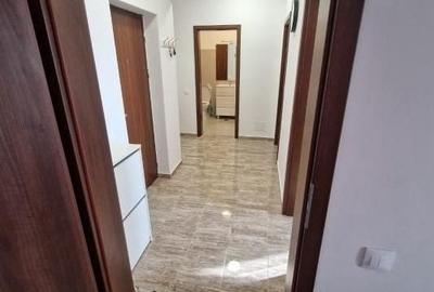 Apartament cu 2 camere decomandat în Apărătorii Patriei
