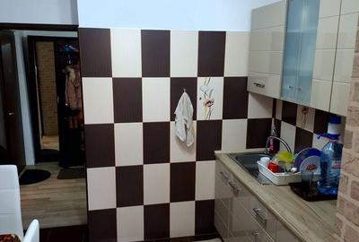 Apartament cu 2 camere decomandat în Teilor - 4