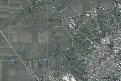 Teren de 42000 mp, în Central - 1