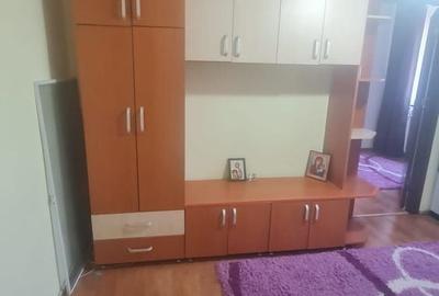 Apartament cu 2 camere semidecomandat în Exterior Vest