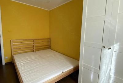 Apartament cu 3 camere decomandat în Lipovei