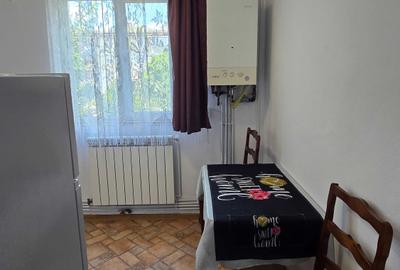 Garsonieră decomandată în Central - 7