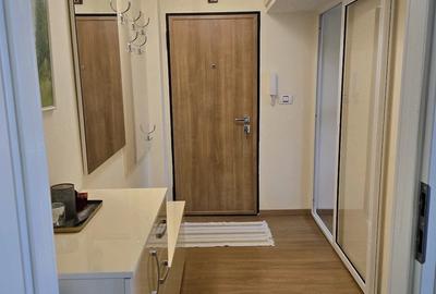 Apartament cu 2 camere semidecomandat în Take Ionescu