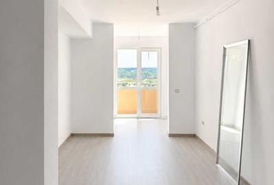 Apartament cu 2 camere semidecomandat în Valea Lupului