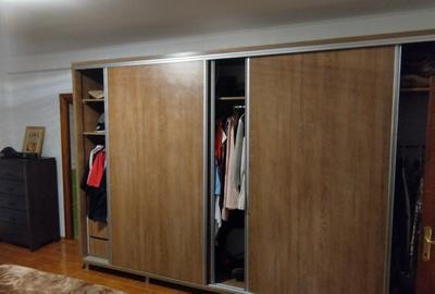 Apartament cu 3 camere semidecomandat în Adunații-Copăceni