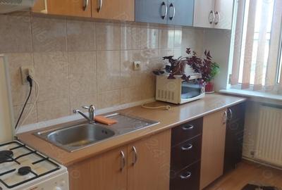 Apartament cu 2 camere semidecomandat în Central - 3