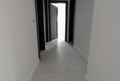 Apartament cu 4 camere semidecomandat în Florești - 5