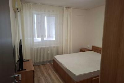 Apartament cu 2 camere semidecomandat, mobilat în Titan
