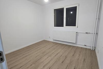 Apartament cu 3 camere semidecomandat în Giurgiului - 1
