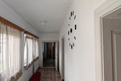 Casă cu 4 camere cu Canalizare în Râșnov - 7