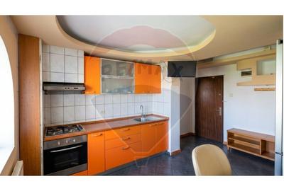 Apartament cu 2 camere decomandat în Sebastian - 3