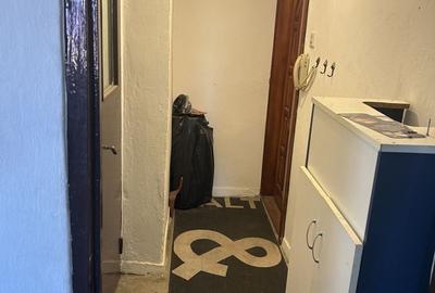 Apartament cu 2 camere în Decebal - 5