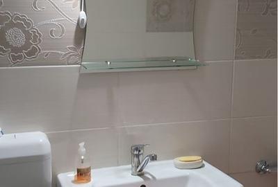 Apartament cu 2 camere nedecomandat în Trivale