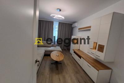 Apartament cu 3 camere decomandat, mobilat în Rovine