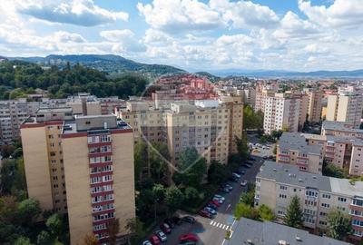Apartament cu 3 camere semidecomandat în Griviței - 10