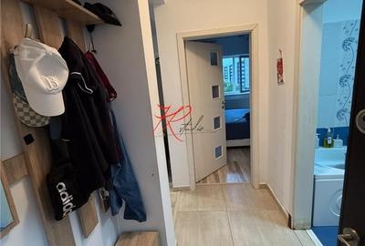 Apartament cu 2 camere decomandat în Apărătorii Patriei