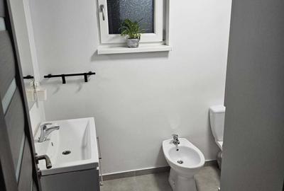 Casă cu 4 camere în Ipotești - 4
