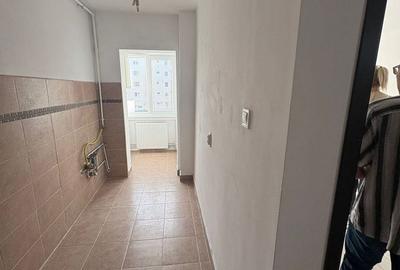 Garsonieră decomandată în Astra - 4
