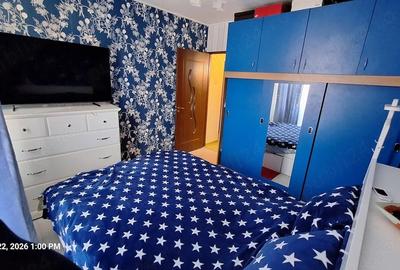 Apartament cu 2 camere decomandat în Teiul Doamnei