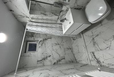 Apartament cu 3 camere decomandat în Central - 1
