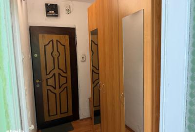 Garsonieră în Sub Arini