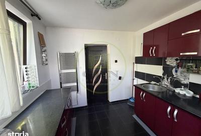 Casă cu 4 camere cu Teren 1250 Mp în Malu Mare - 7