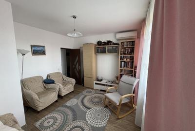 Apartament cu 3 camere decomandat în Central - 8