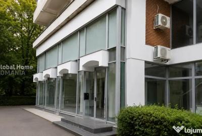 Spațiu comercial, de 280 mp, în Central - 3