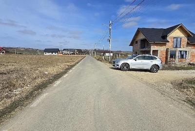Teren de 400 mp, în Potoceni - 1