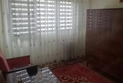 Apartament cu 2 camere semidecomandat în Govândari