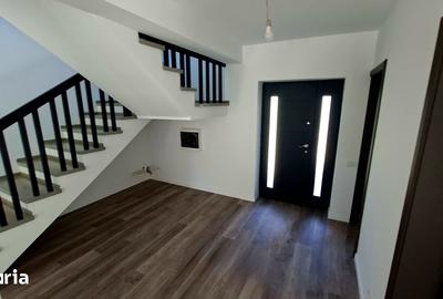 Casă cu 4 camere cu Teren 500 Mp în Bascov