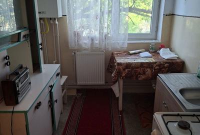 Apartament cu 3 camere nedecomandat în Obor - 1
