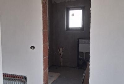 Casă cu 2 camere în Central - 2