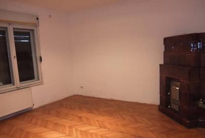 Casă individuală cu 4 camere cu Canalizare în Bartolomeu - 5