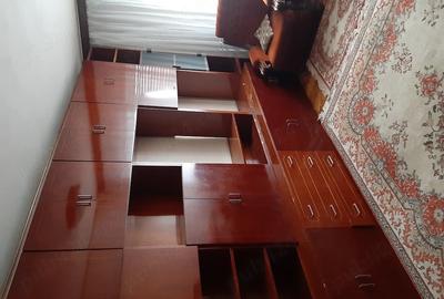 Apartament cu 3 camere semidecomandat în Olimpia-Stadion
