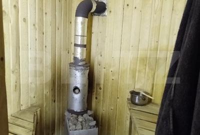 Casă individuală cu 3 camere decomandat cu Canalizare în Tractorul - 5