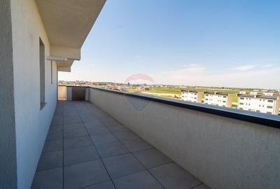 Penthouse cu 3 camere decomandat în Dobroești
