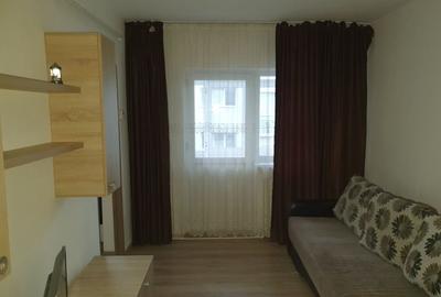 Garsonieră semidecomandată în Central