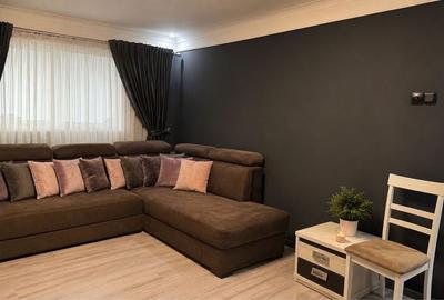 Apartament cu 3 camere decomandat în Letea - 1