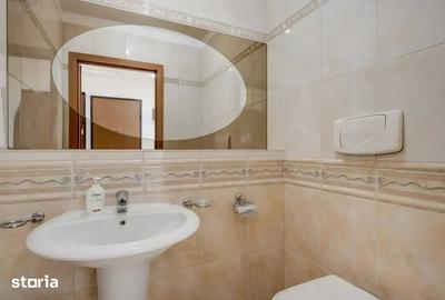 Apartament cu 3 camere în Primăverii