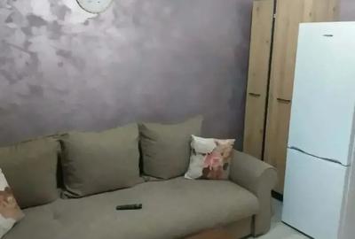 Garsonieră decomandată în Micro 40