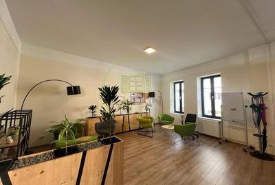 Birou, de 211.4700012207 mp, în Central - 1