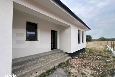Casă cu 4 camere cu Teren 460 Mp în Central