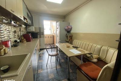 Apartament cu 4 camere semidecomandat, mobilat în Fizicienilor - 5