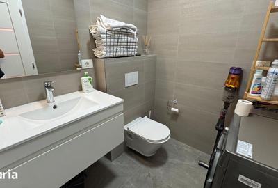 Apartament cu 3 camere în Telegrafului