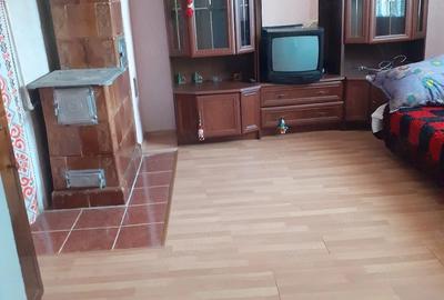 Casă cu 2 camere cu Teren 650 Mp în Râciu - 2