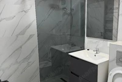 Casă cu Teren 100 Mp în Delfinariu