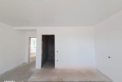 Casă cu 4 camere cu Teren 450 Mp în Vânători